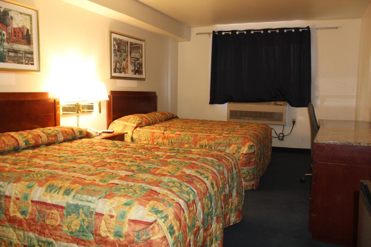 Travel Inn Motel Des Moines Esterno foto